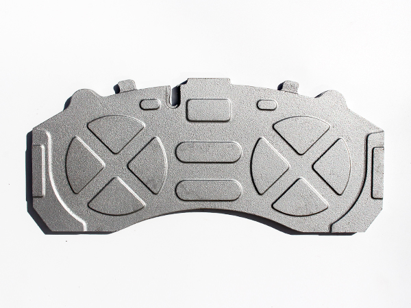 大巴鋼背運輸出現碰損怎么辦？